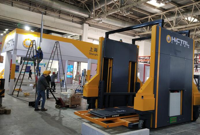 展臺搭建是服務(wù)業(yè)嗎？展臺搭建和展覽設(shè)計是一個意思嗎？