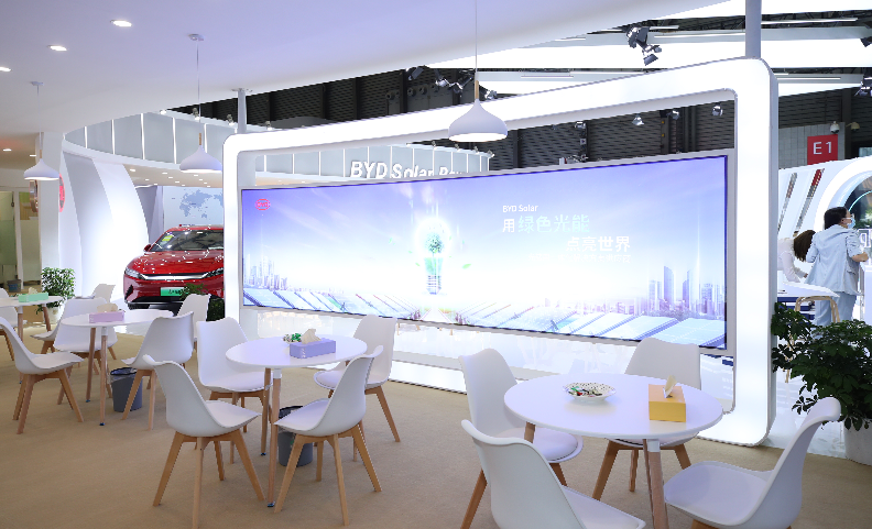 展位中企業(yè)宣傳片有什么講究？上海展會裝修裝潢中分享講究