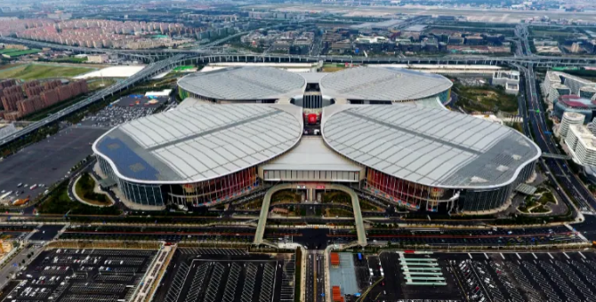 進(jìn)博會展臺搭建裝修時運(yùn)輸車輛進(jìn)去展館有什么要求？