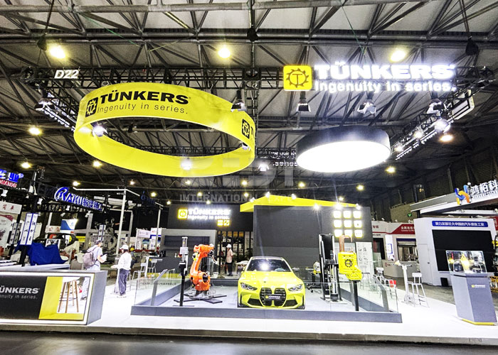 汽車(chē)展臺(tái)布置